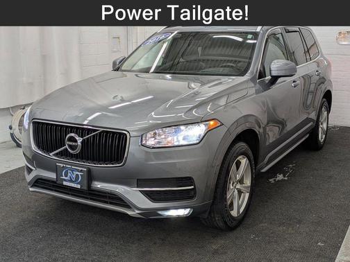 2016 Volvo XC90 T5 Momentum