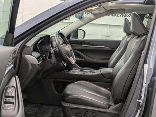 2022 INFINITI QX60 SENSORY