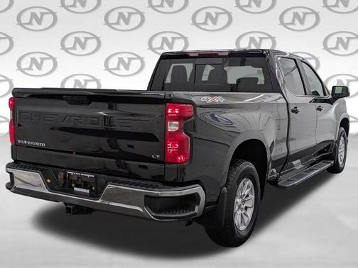 Black 2022 Chevrolet Silverado 1500 Limited LT