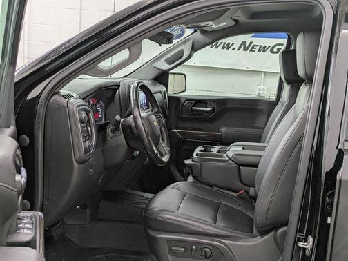 Black 2022 Chevrolet Silverado 1500 Limited LT