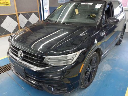 2022 Volkswagen Tiguan 2.0T SE R-Line Black 4MOTION