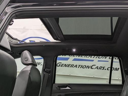 2022 Volkswagen Tiguan 2.0T SE R-Line Black 4MOTION