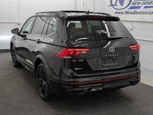 2022 Volkswagen Tiguan 2.0T SE R-Line Black 4MOTION