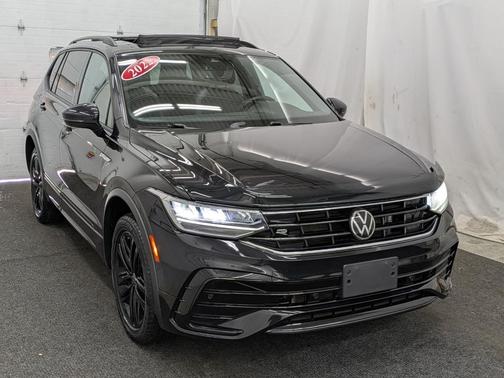 2022 Volkswagen Tiguan 2.0T SE R-Line Black 4MOTION