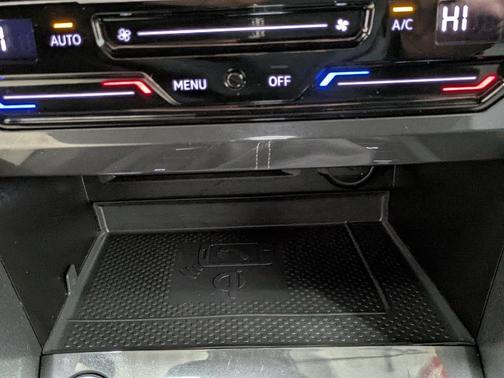 2022 Volkswagen Tiguan 2.0T SE R-Line Black 4MOTION