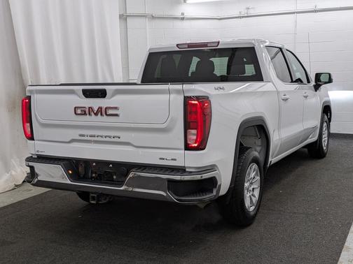 2023 GMC Sierra 1500 SLE