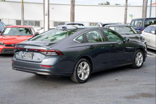 2023 Honda Accord LX 1.5T