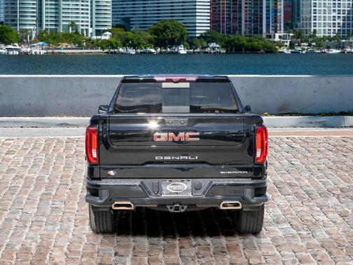 2022 GMC Sierra 1500 Denali