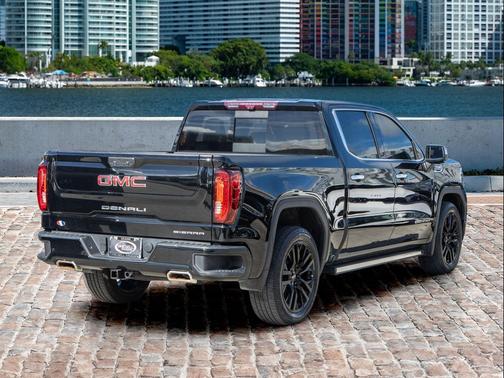 2022 GMC Sierra 1500 Denali