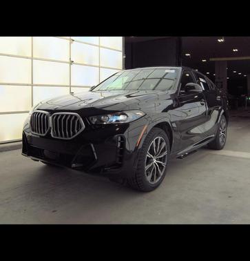 2025 BMW X6 xDrive40i