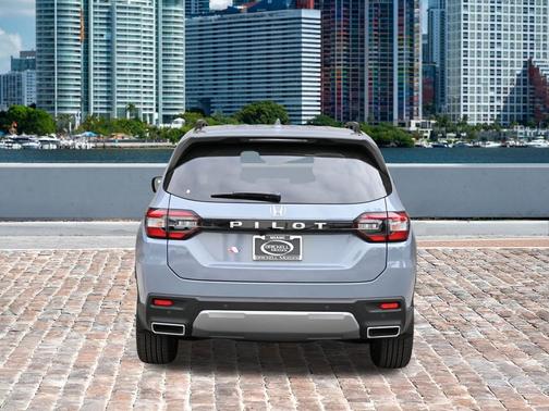 Sonic Gray Pearl 2026 Honda Pilot EX-L