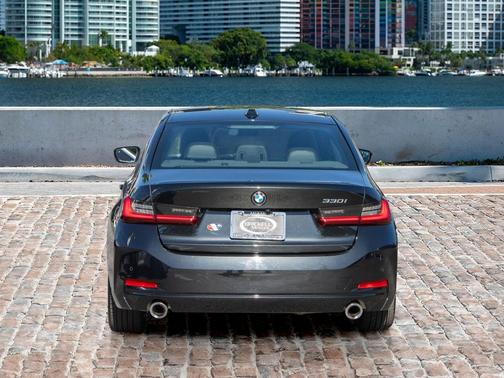 2024 BMW 330 330i