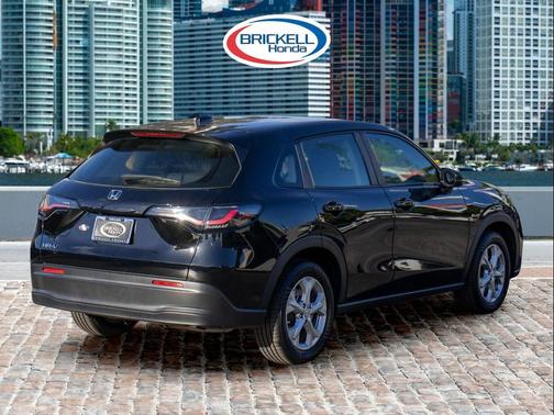 2023 Honda HR-V LX