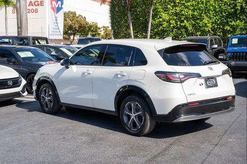 2023 Honda HR-V EX-L