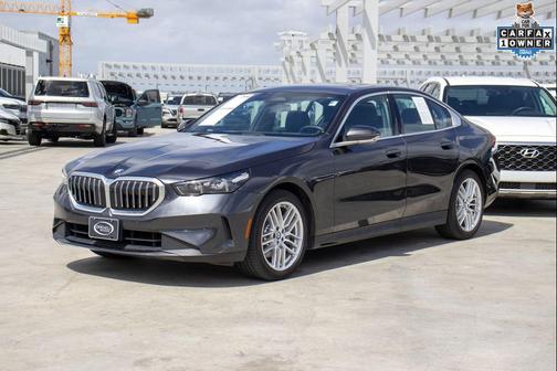 Dark Graphite 2024 BMW 530 530i