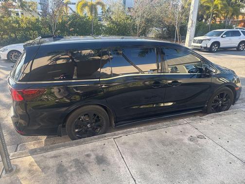 2023 Honda Odyssey Sport