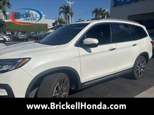 2022 Honda Pilot Touring 8-Passenger