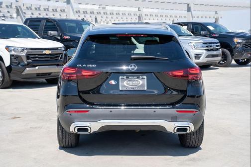 2025 Mercedes-Benz GLA 250 4MATIC