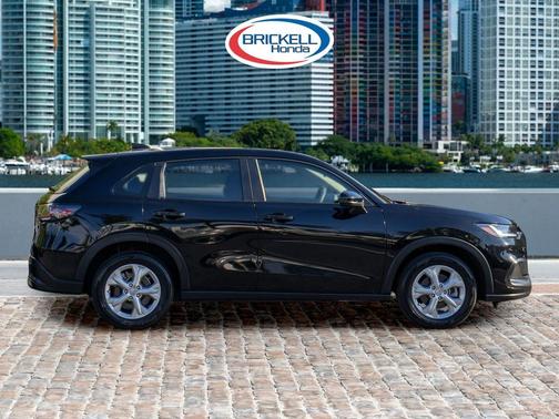 2023 Honda HR-V LX