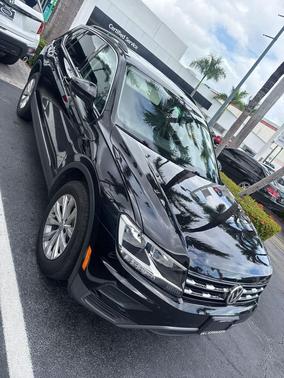 2018 Volkswagen Tiguan 2.0T SE