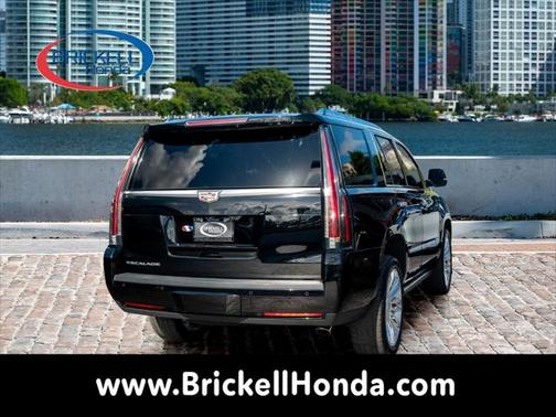 2020 Cadillac Escalade Platinum