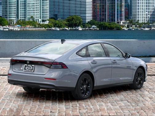 2025 Honda Accord Sport SE 1.5T