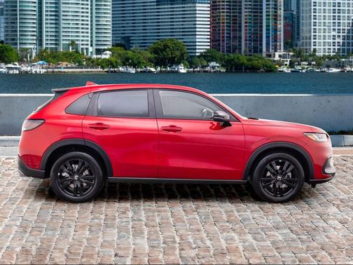 2026 Honda HR-V 2WD Sport