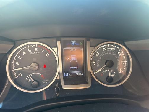 2023 Toyota Tacoma SR5