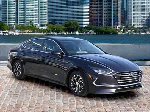 2022 Hyundai SONATA Hybrid Base