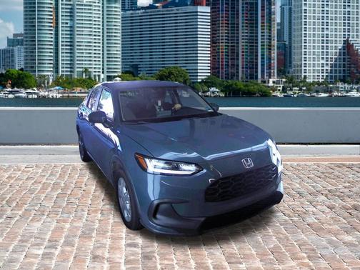 Nordic Forest Pearl 2023 Honda HR-V LX