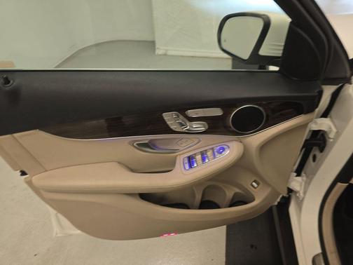 2021 Mercedes-Benz GLC 300 Base