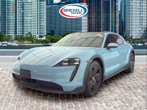 2022 Porsche Taycan 4