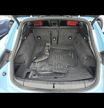 2022 Porsche Taycan 4