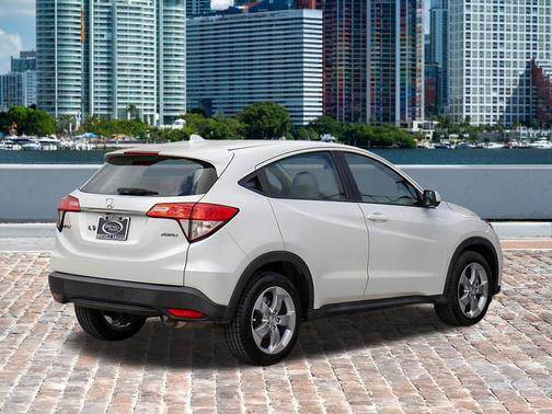 2022 Honda HR-V LX