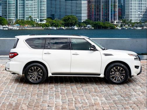 2023 Nissan Armada SL 4WD