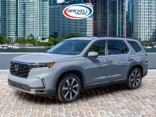 2023 Honda Pilot Touring 8-Passenger