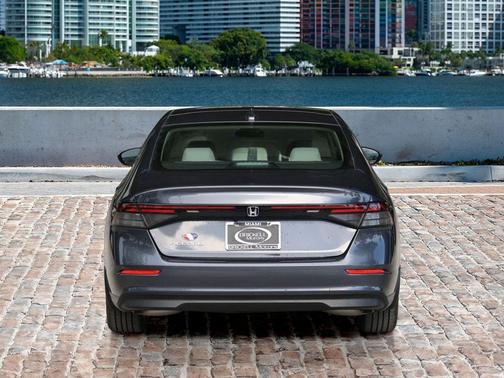 2025 Honda Accord LX 1.5T