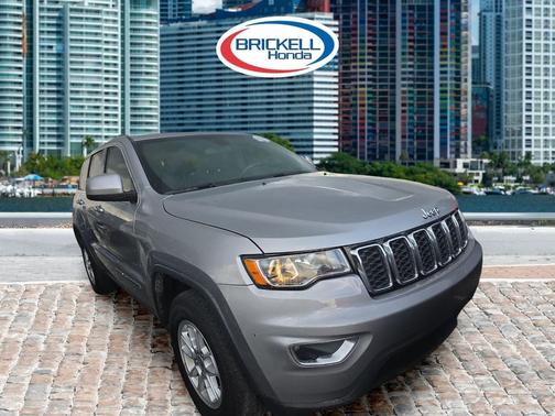 2019 Jeep Grand Cherokee Laredo