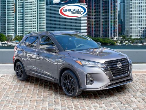 2023 Nissan Kicks SR