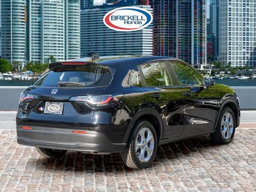 2023 Honda HR-V LX
