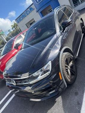 2019 Volkswagen Tiguan 2.0T SEL R-Line