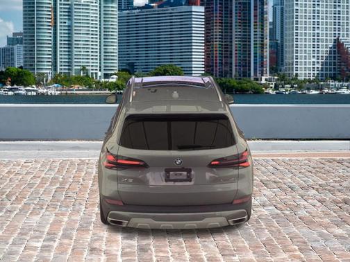 2025 BMW X5 xDrive40i