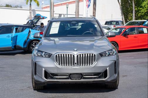 2025 BMW X5 xDrive40i