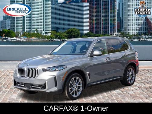 Mineral White Metallic 2025 BMW X5 xDrive40i
