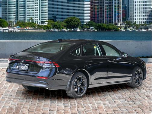 2025 Honda Accord Sport SE 1.5T