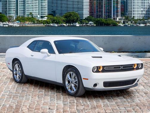 2023 Dodge Challenger SXT