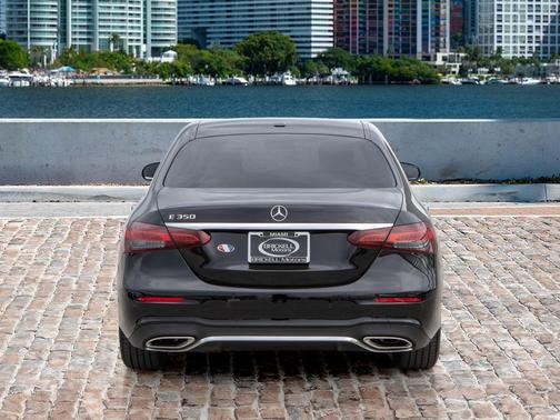 2022 Mercedes-Benz E-Class E 350
