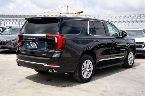 Onyx Black 2025 GMC Yukon Denali