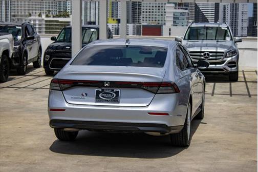 2024 Honda Accord LX 1.5T