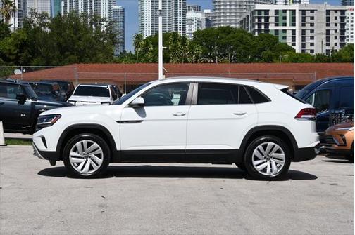 2022 Volkswagen Atlas Cross Sport 3.6L V6 SE w/Technology